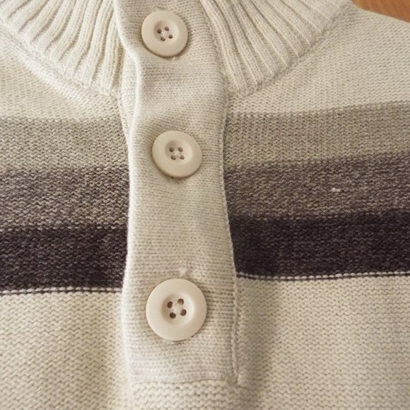 Retrofit Long Sleeve Sweater Boys L 3 Button Top New With Tags - Picture 7 of 8